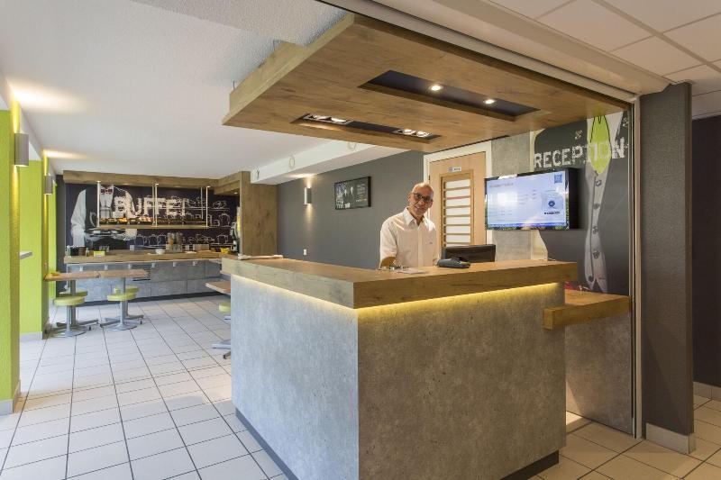Ibis Budget Senlis Senlis  Exterior photo